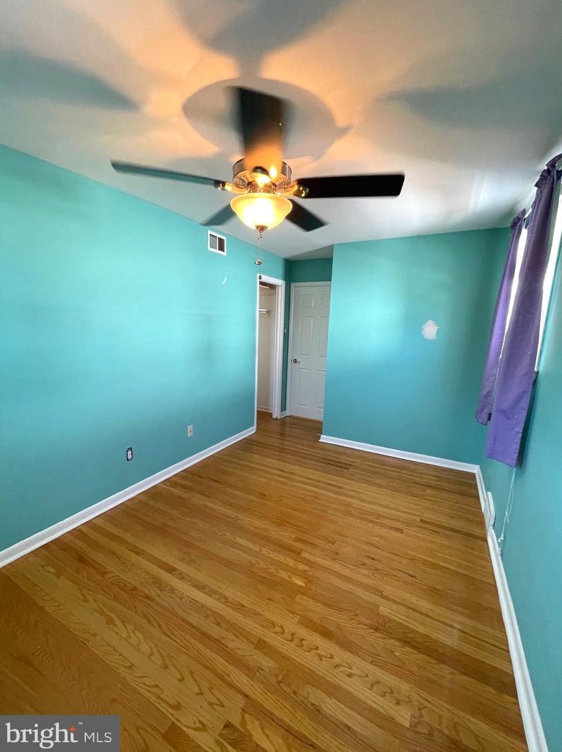 3417 Eden St, Philadelphia PA  19114-3605 exterior