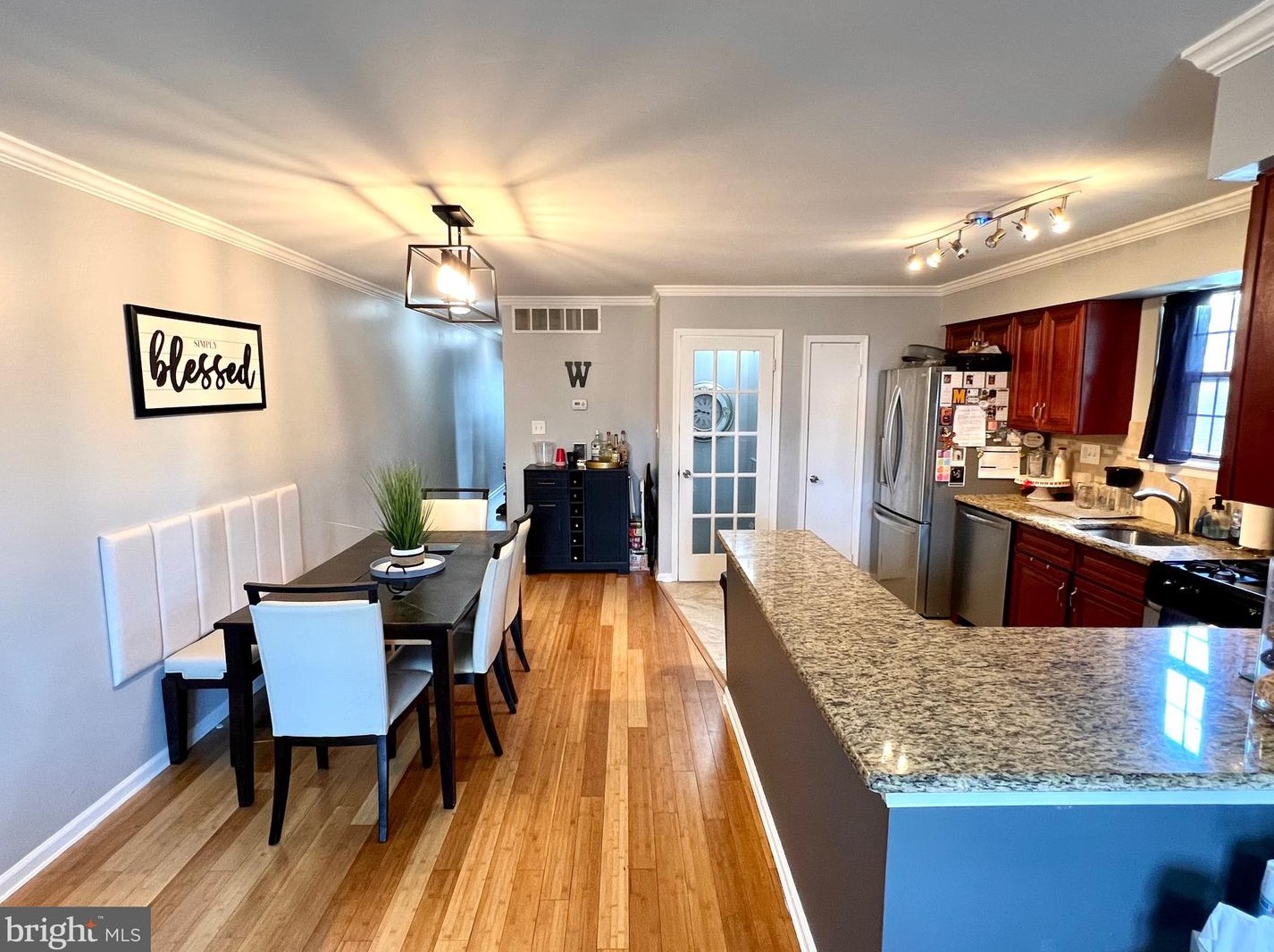 9603 Hoff St, Philadelphia PA 19115-4707 exterior