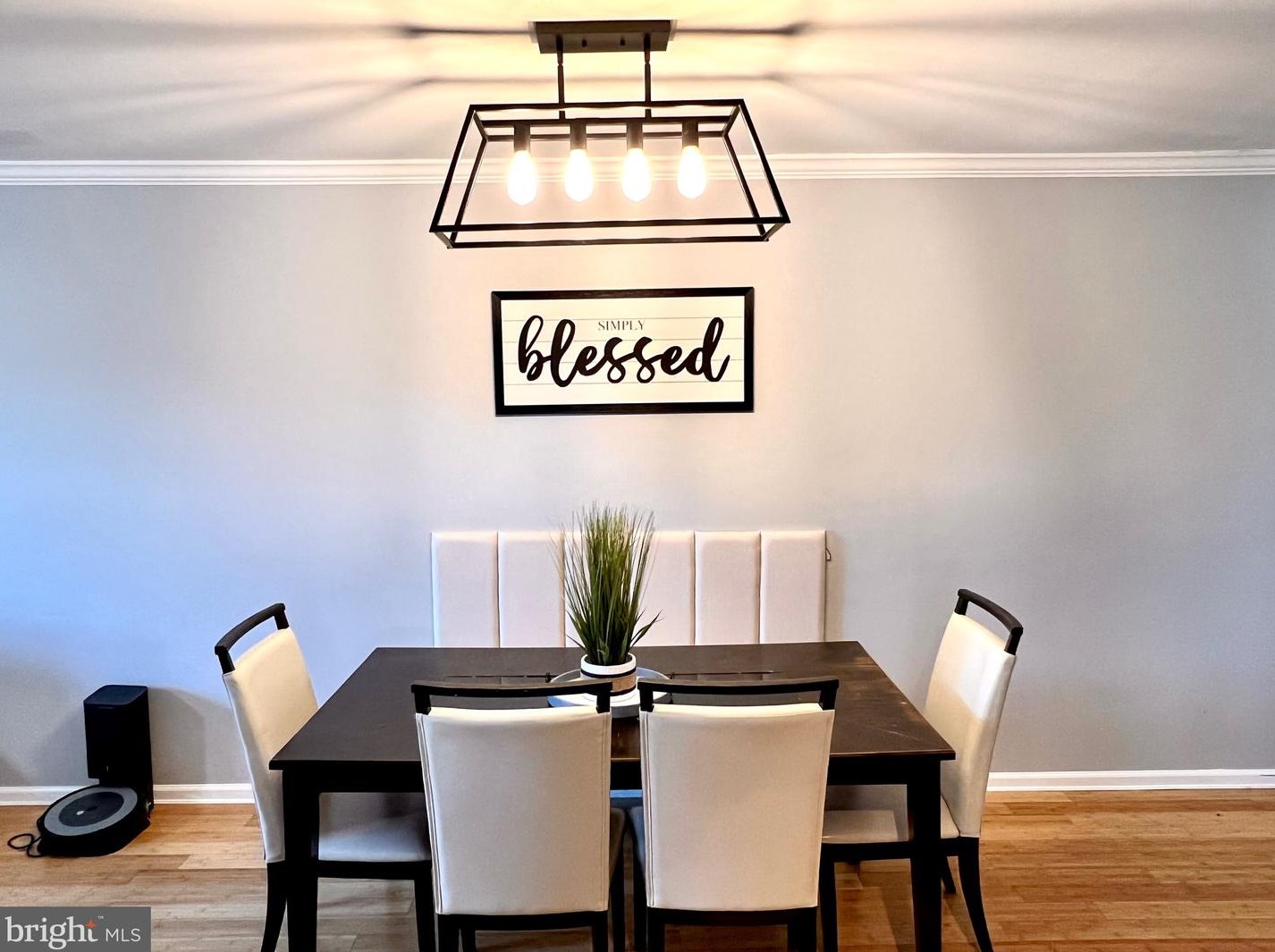 9603 Hoff St, Philadelphia PA 19115-4707 exterior