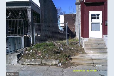 707 W Butler Street, Philadelphia, PA 19140 - Photo 1