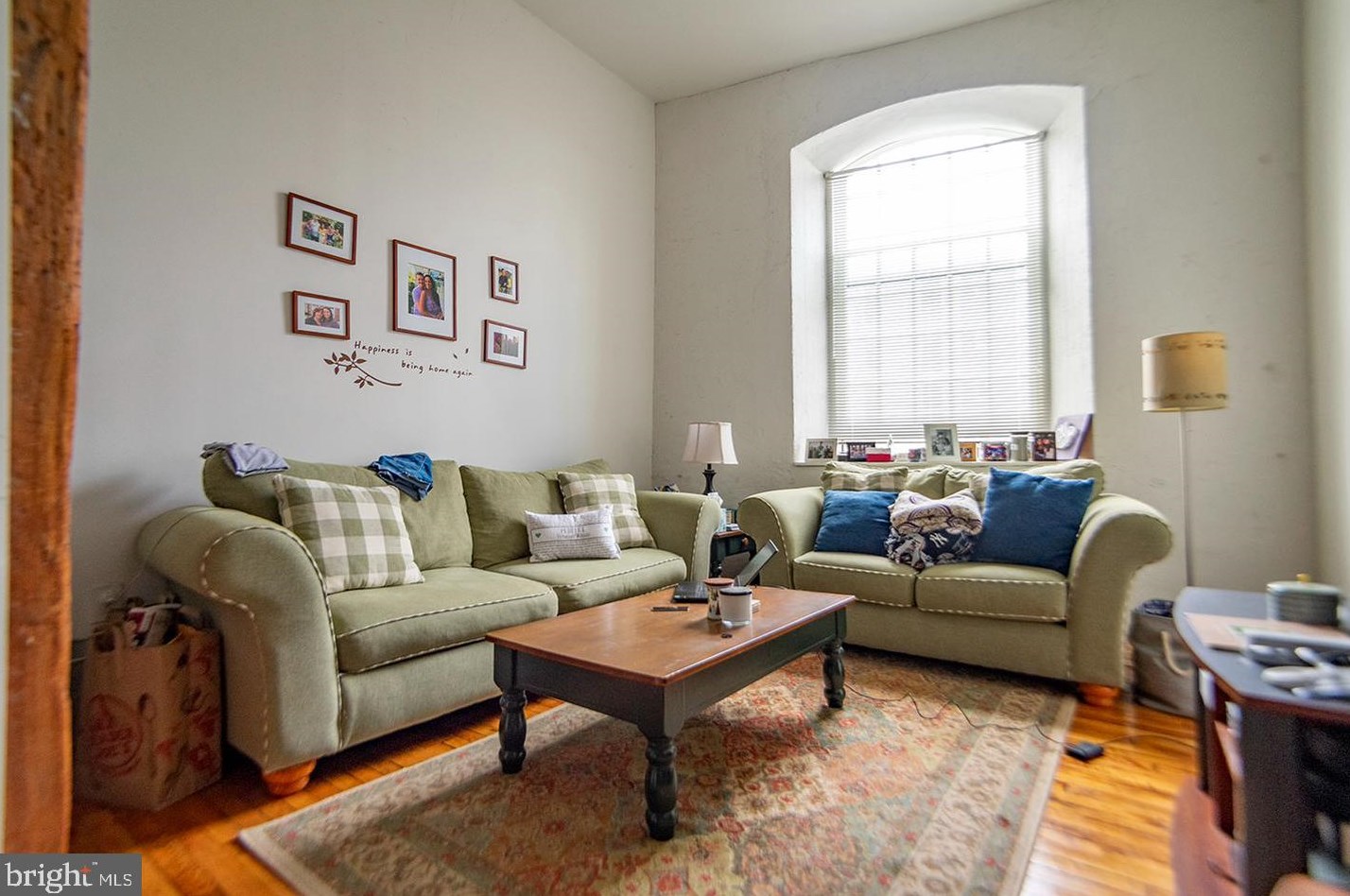 4 Leverington Ave Unit 204, Philadelphia, PA 19127