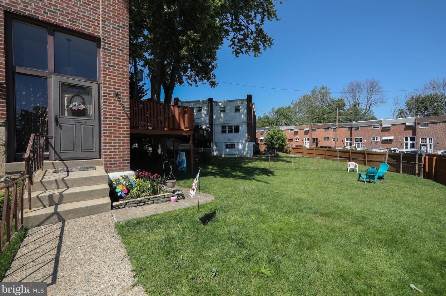 3514 Nottingham Ln, Philadelphia, PA 19114-1404