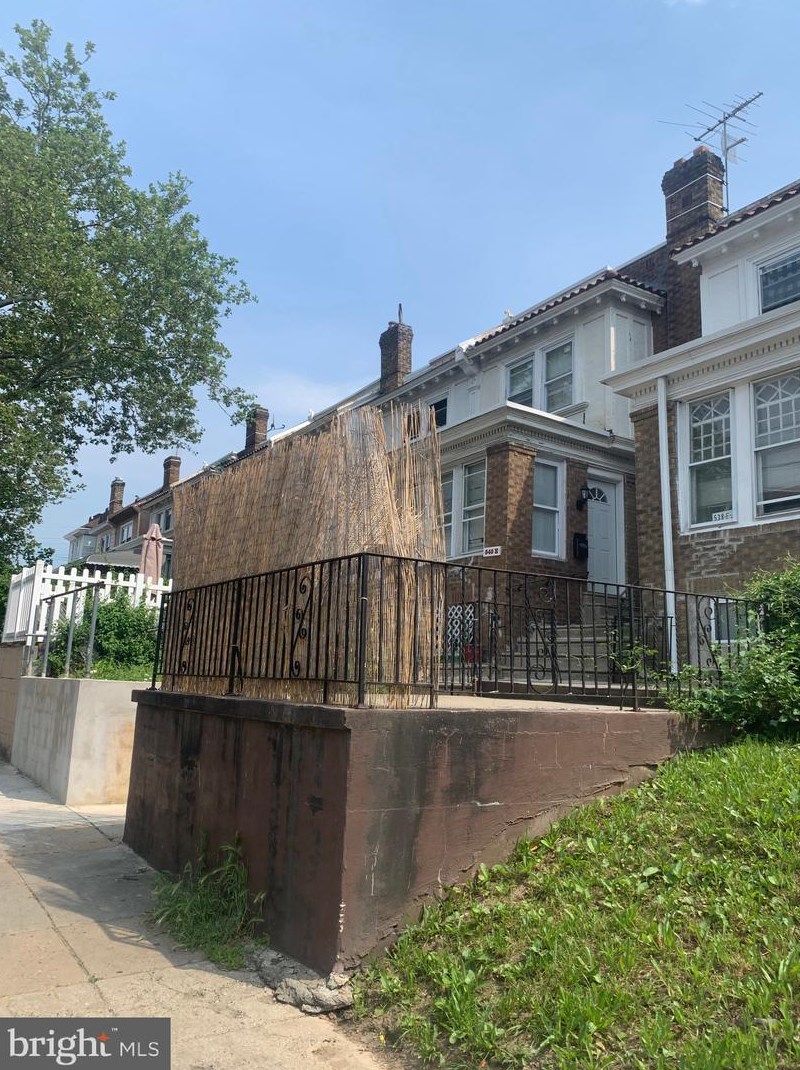 536 Wyoming Ave, Philadelphia, PA 19120-4510