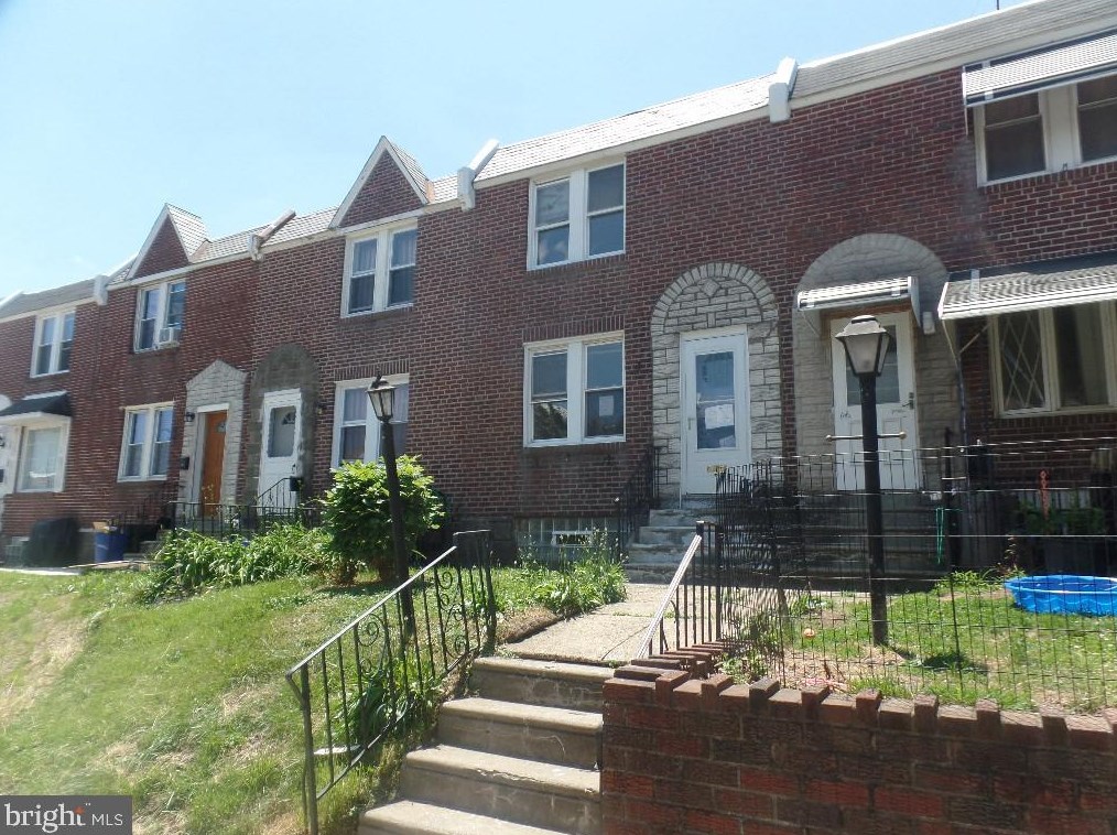 4728 Lansing St, Philadelphia, PA 19136-3309