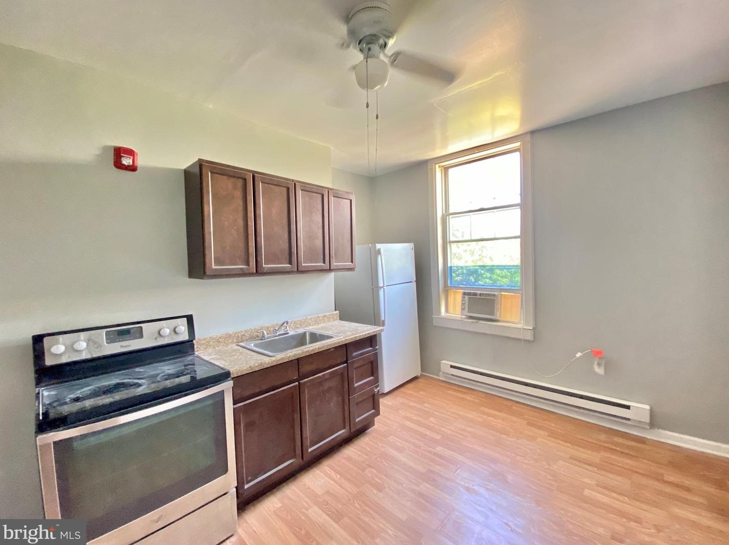 120 E Cumberland St #2a, Philadelphia, PA 19125
