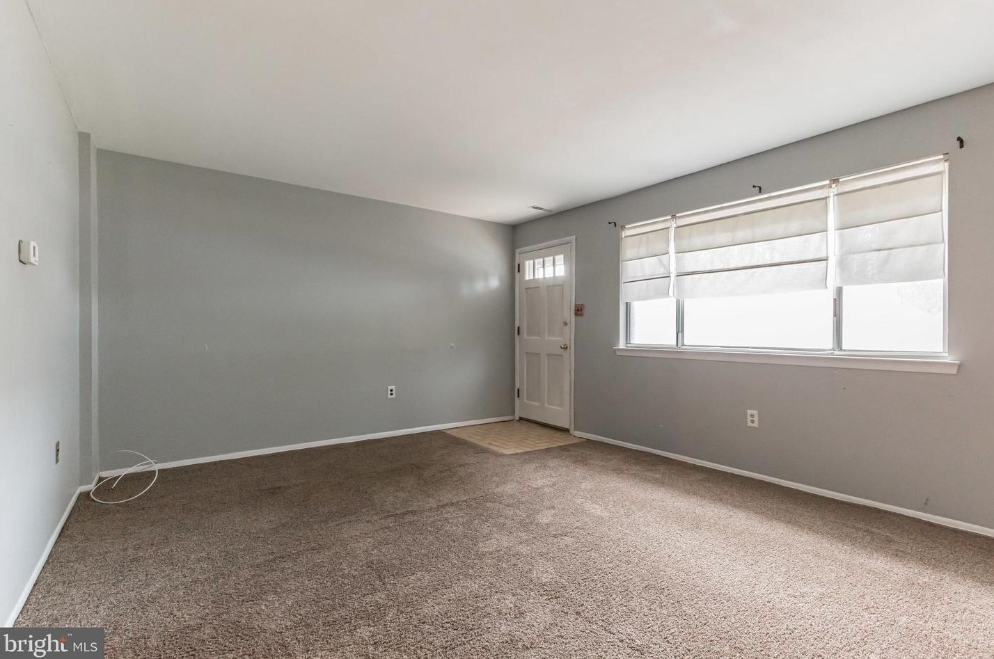 3725 Ronnald Dr, Philadelphia, PA 19154-3468