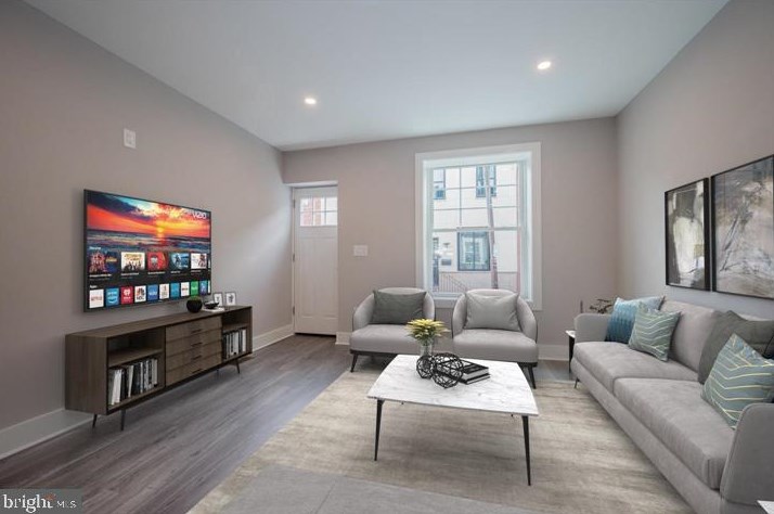 2636 Watts St, Philadelphia PA  19148-4335 exterior