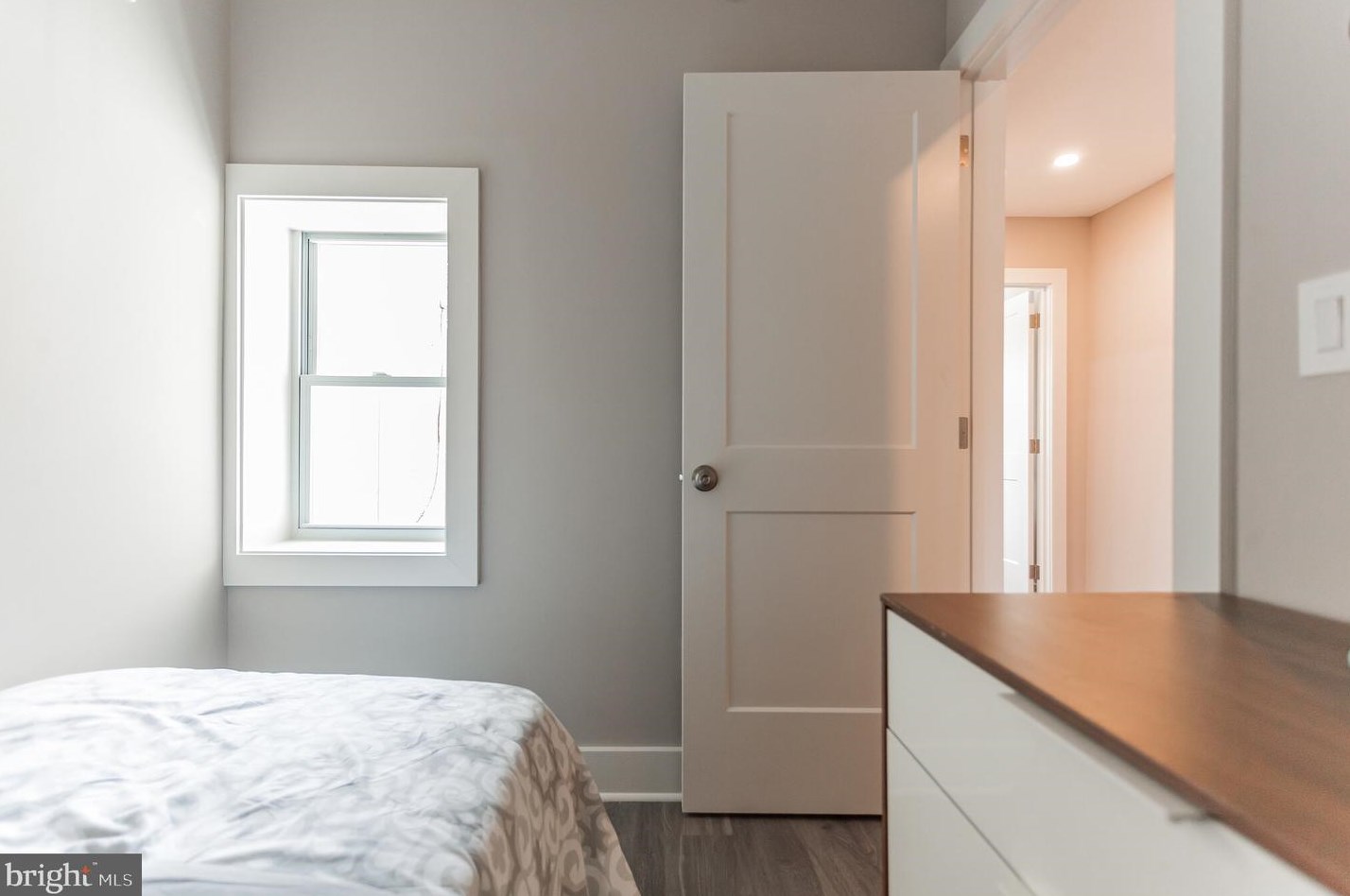 2636 Watts St, Philadelphia PA  19148-4335 exterior