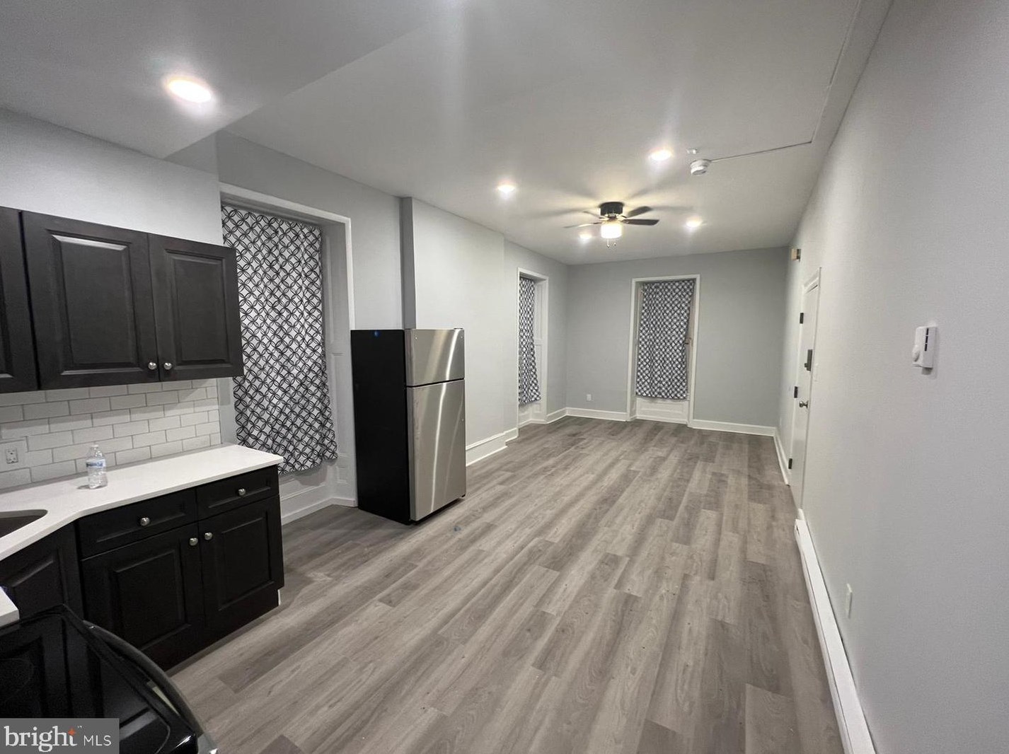21 E Price St #1a, Philadelphia, PA 19144