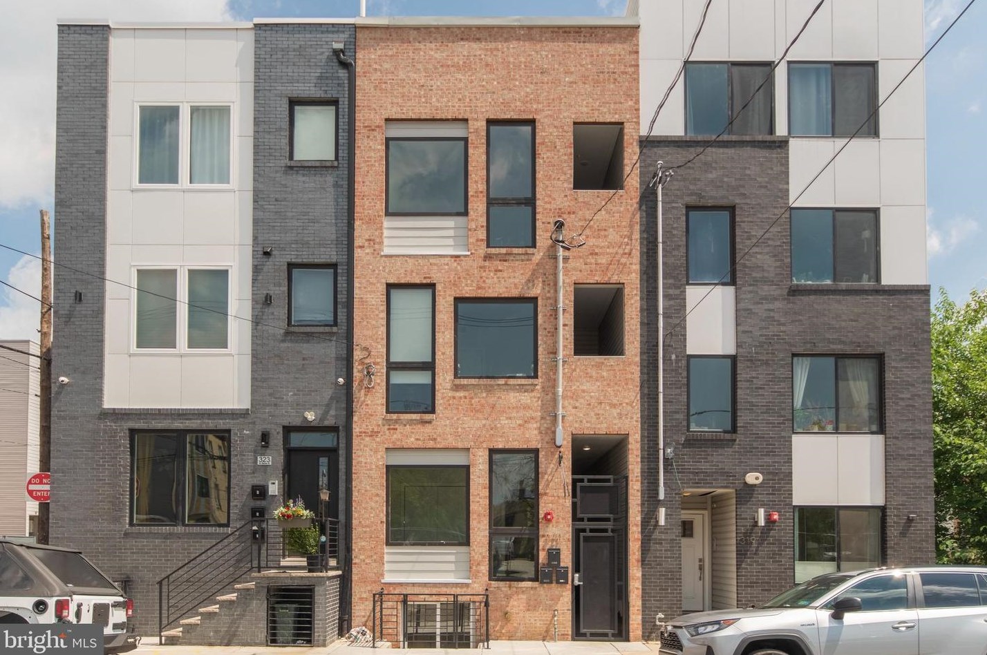 321 W Berks St #1, Philadelphia, PA 19122