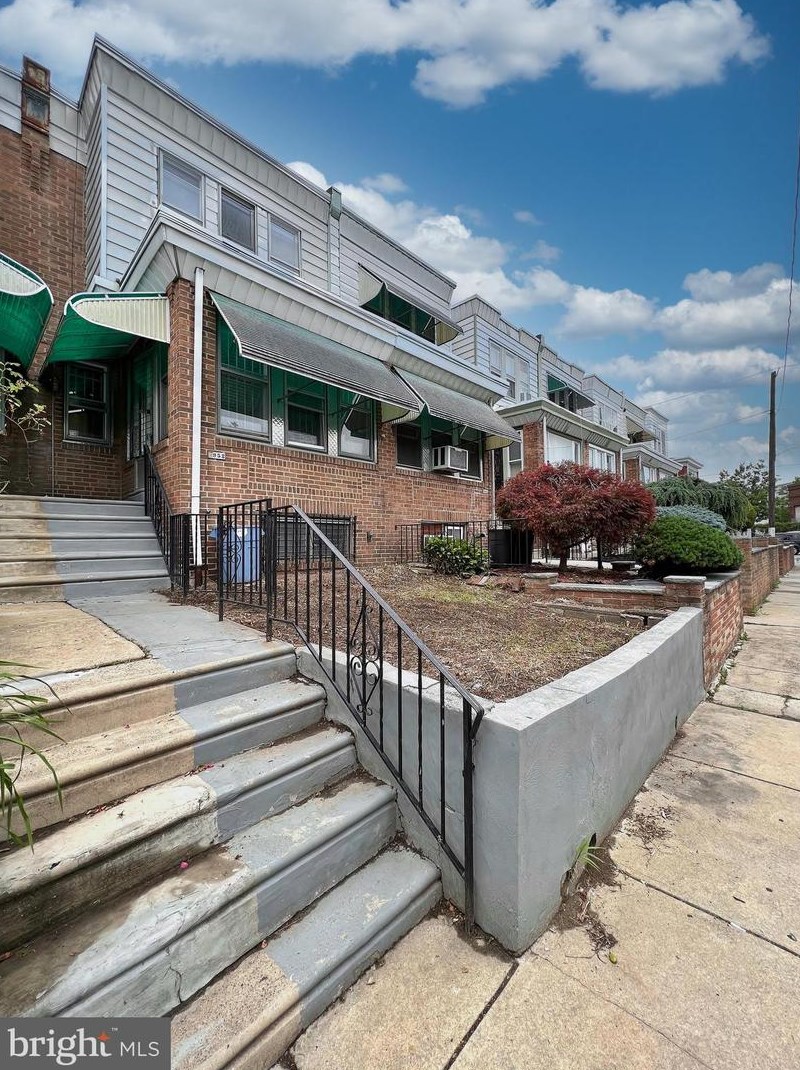 3952 Smedley St, Philadelphia, PA 19140-3421