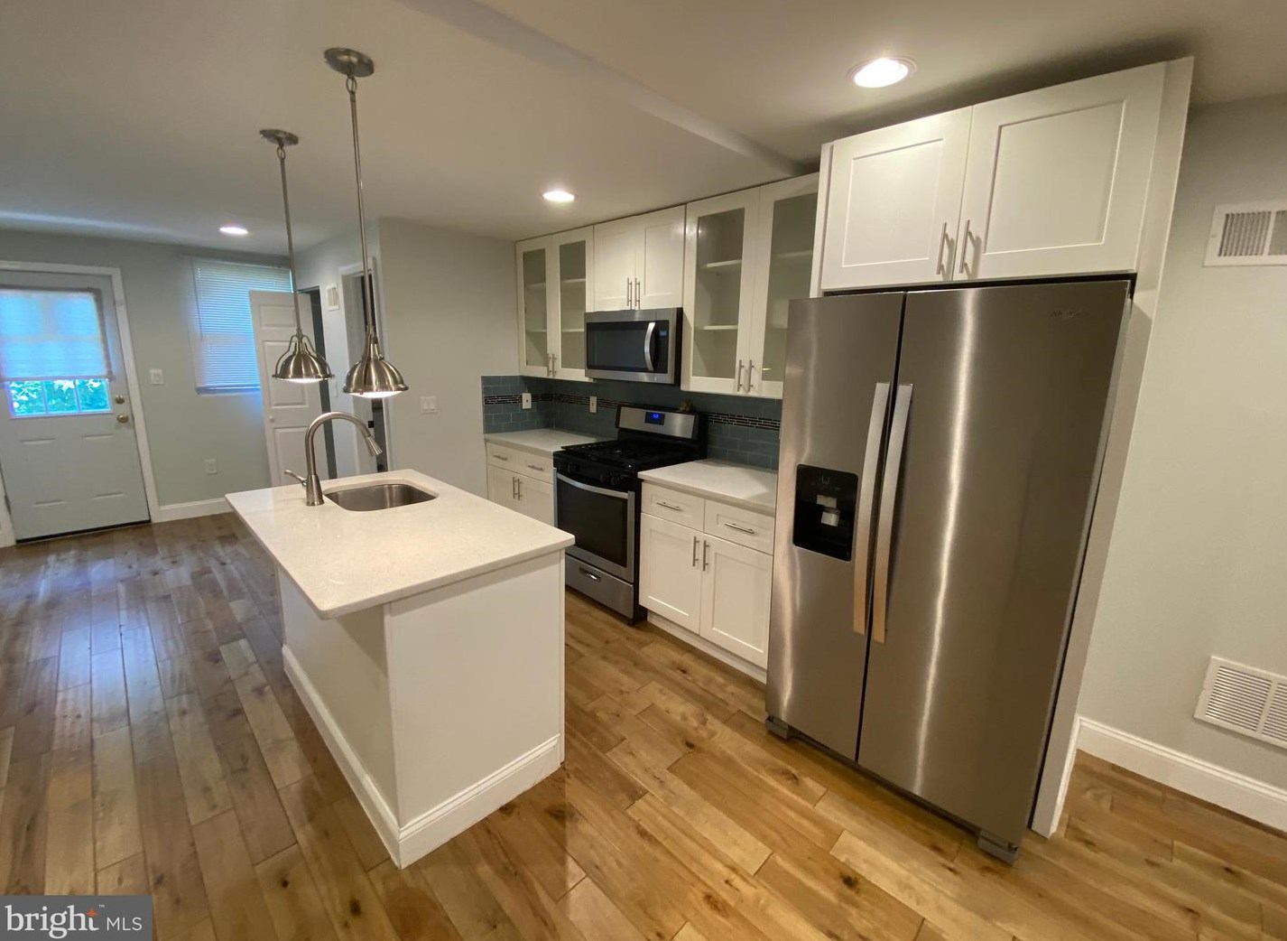 1523 Woodstock St, Philadelphia PA  19146-4526 exterior