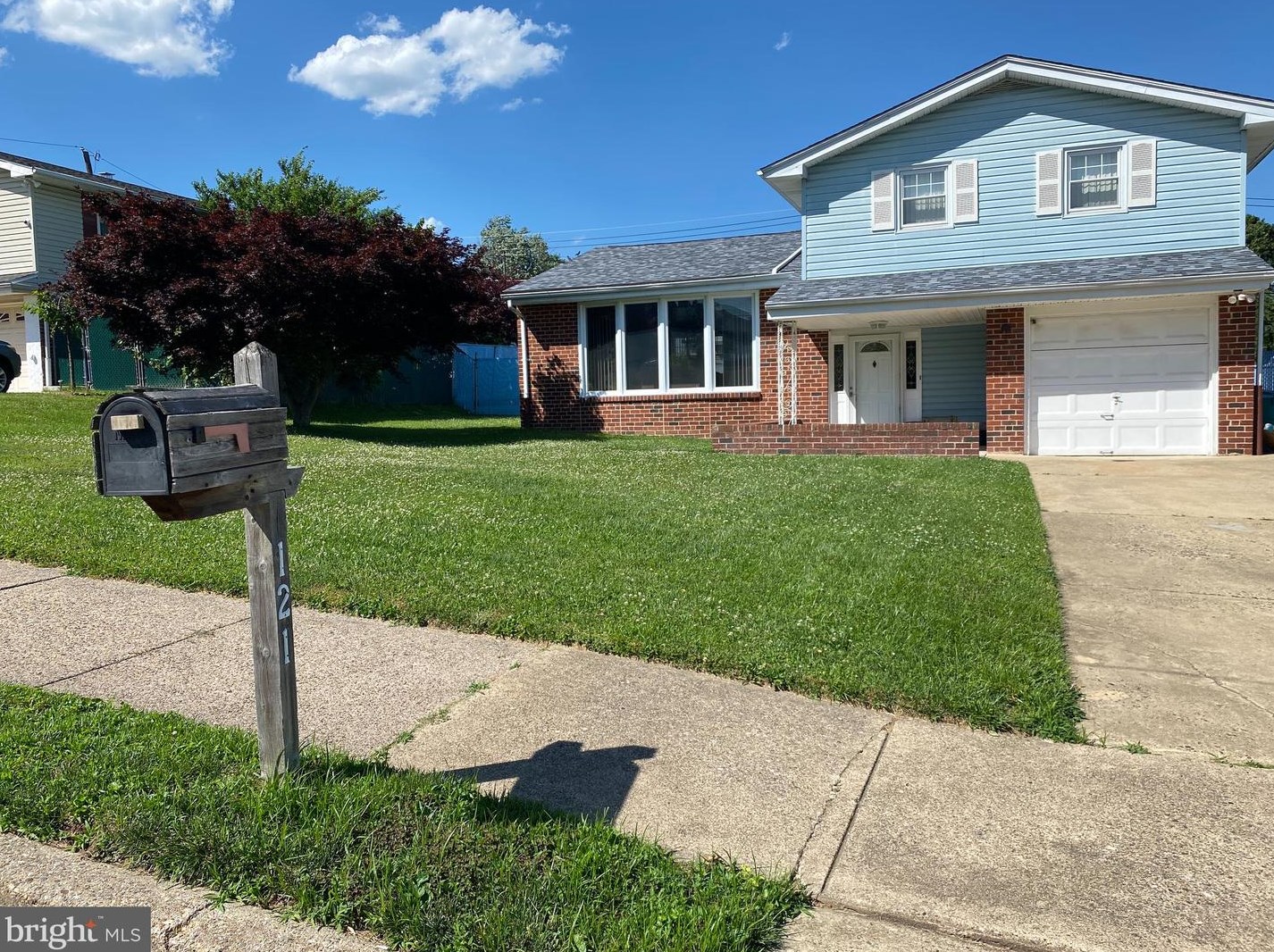 121 Pocasset Rd, Philadelphia, PA 19115-4017