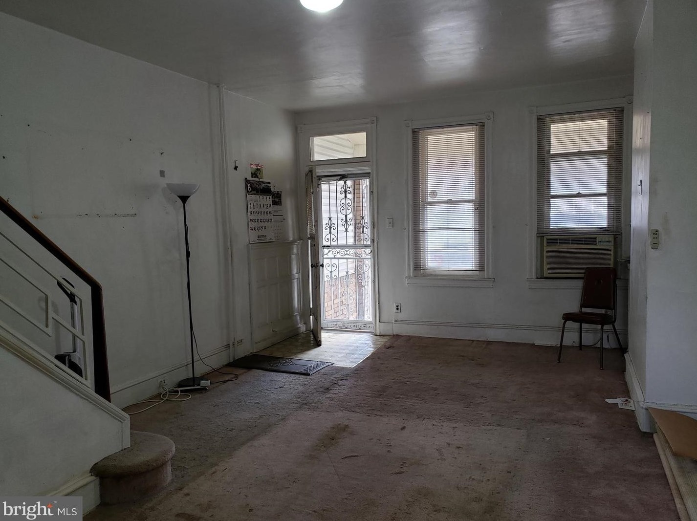 5330 Howard St, Philadelphia, PA 19120-3237