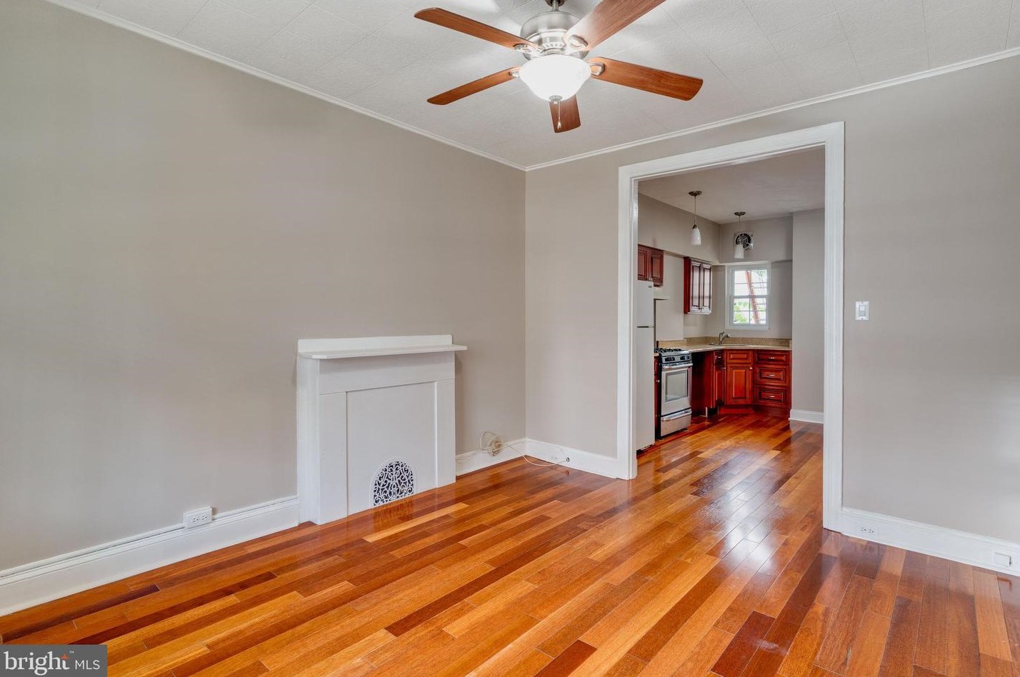 4208 Pechin St, Philadelphia, PA 19128-5020
