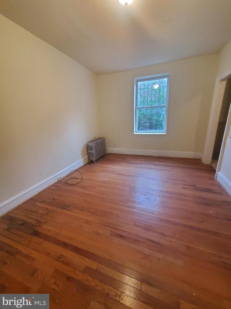 846 S Cecil St, Philadelphia, PA 19143