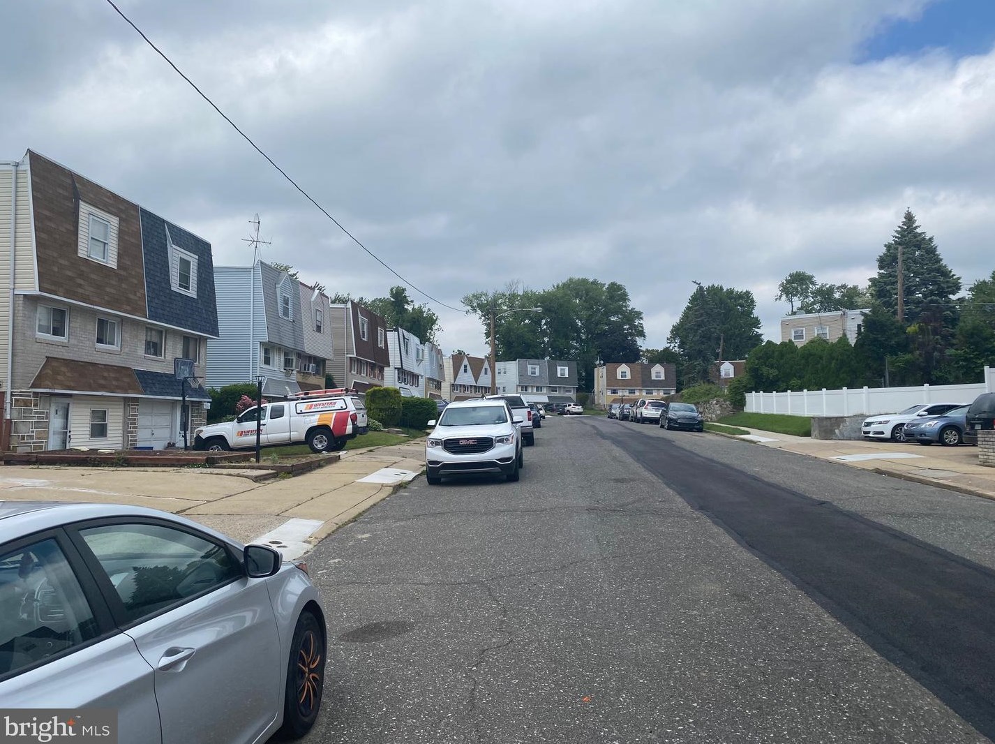 2726 Maxwell St, Philadelphia PA  19136-1017 exterior