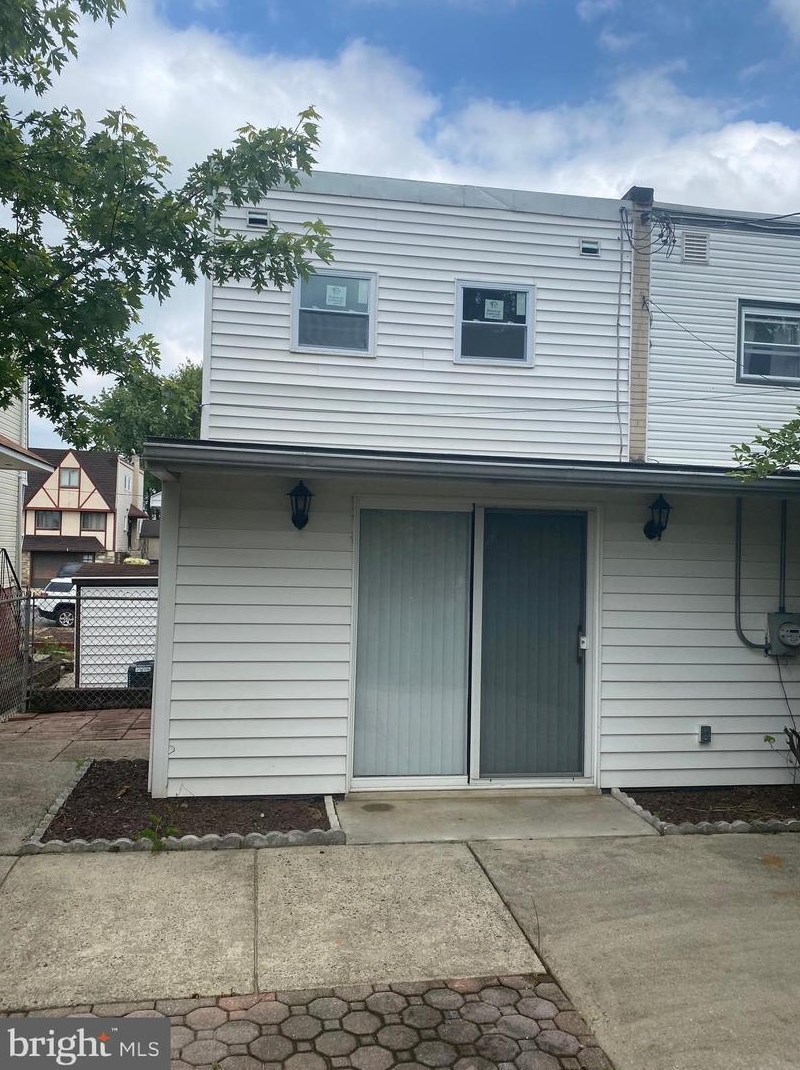 2726 Maxwell St, Philadelphia PA  19136-1017 exterior