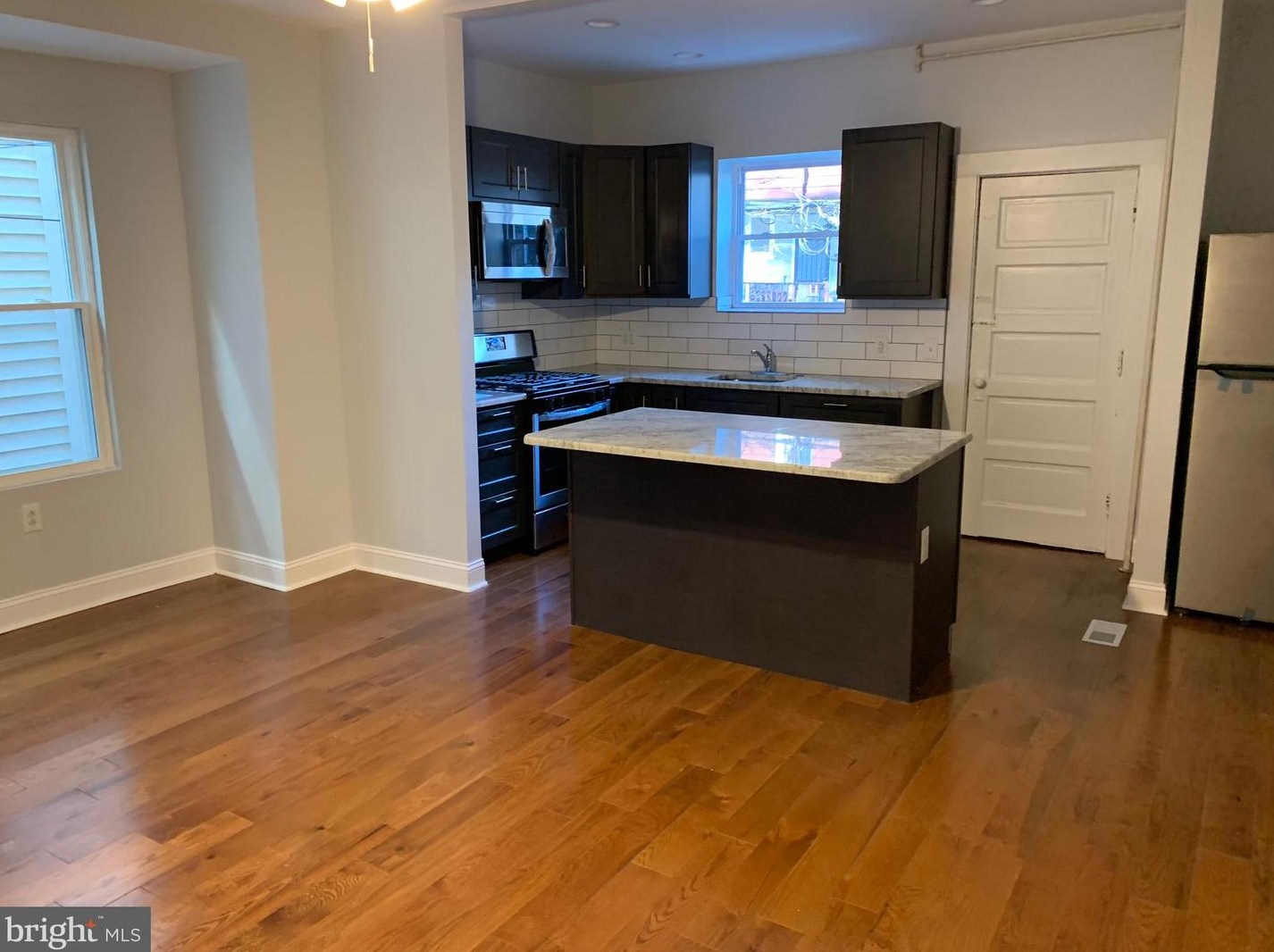 5435 Angora Ter, Philadelphia PA  19143-3115 exterior