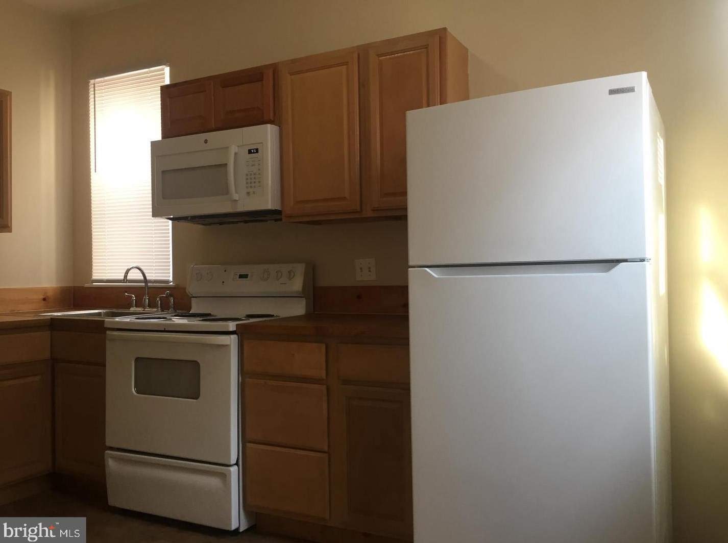 2047 N Howard St #1r, Philadelphia, PA 19122