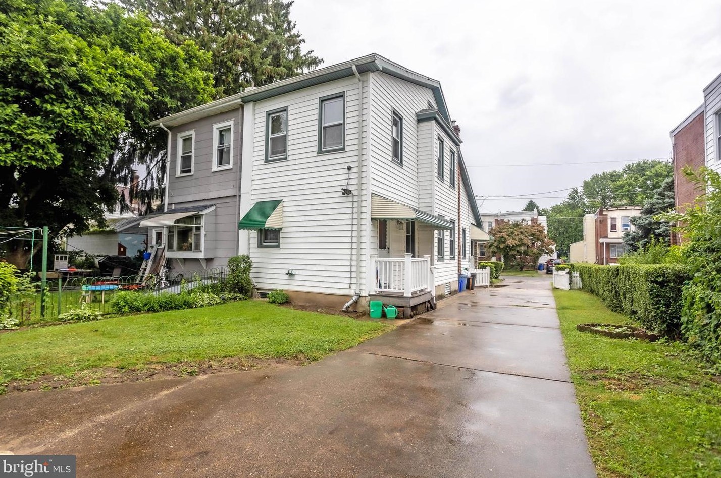 7428 Lawndale Ave, Philadelphia, PA 19111-3629