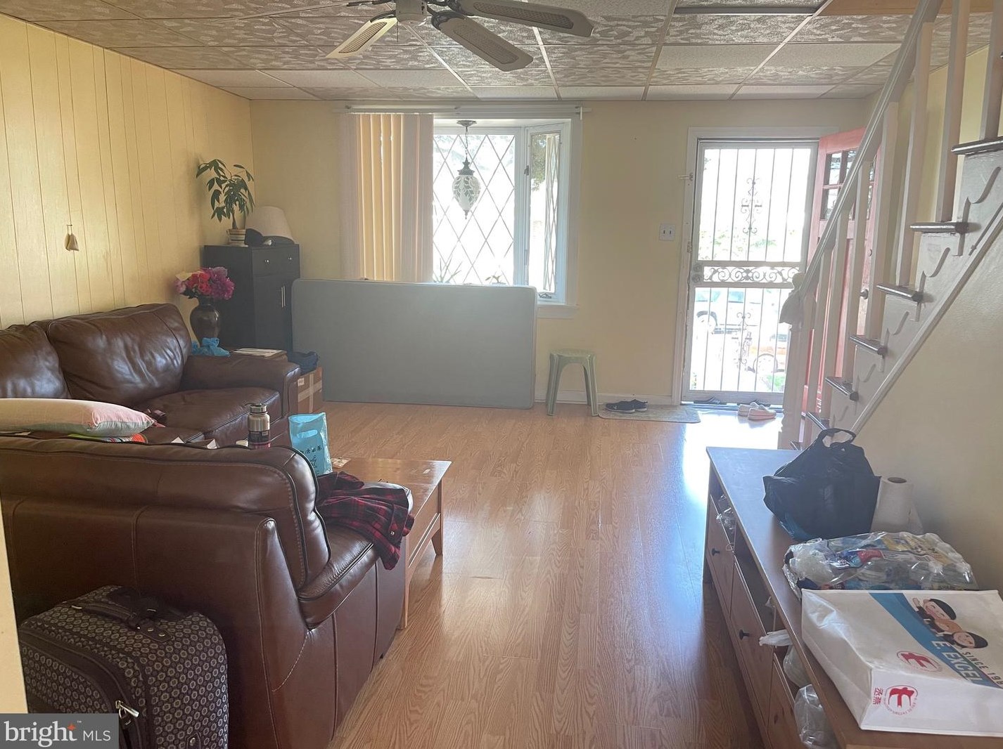 2829 Knorr St, Philadelphia, PA 19149-2518