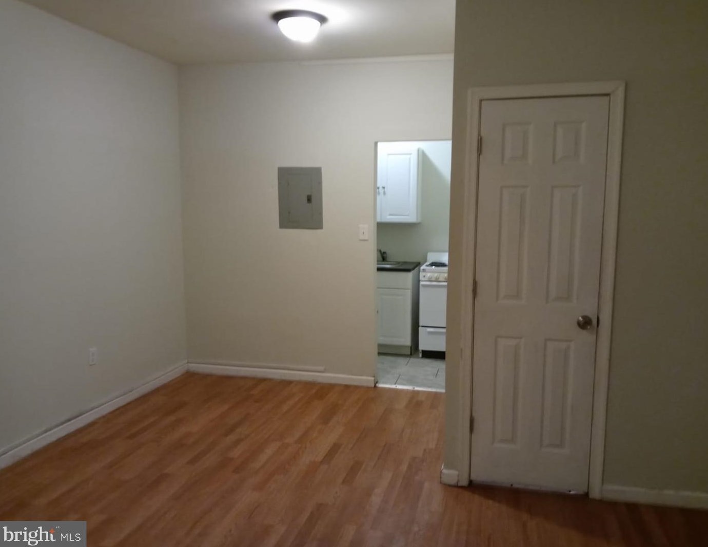 5749 E Wister St #1f, Philadelphia, PA 19138