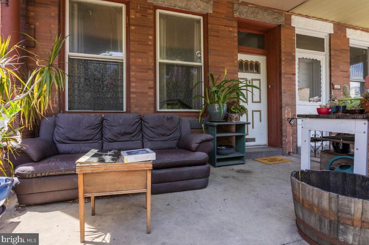 4923 Warrington Ave, Philadelphia, PA 19143-3332