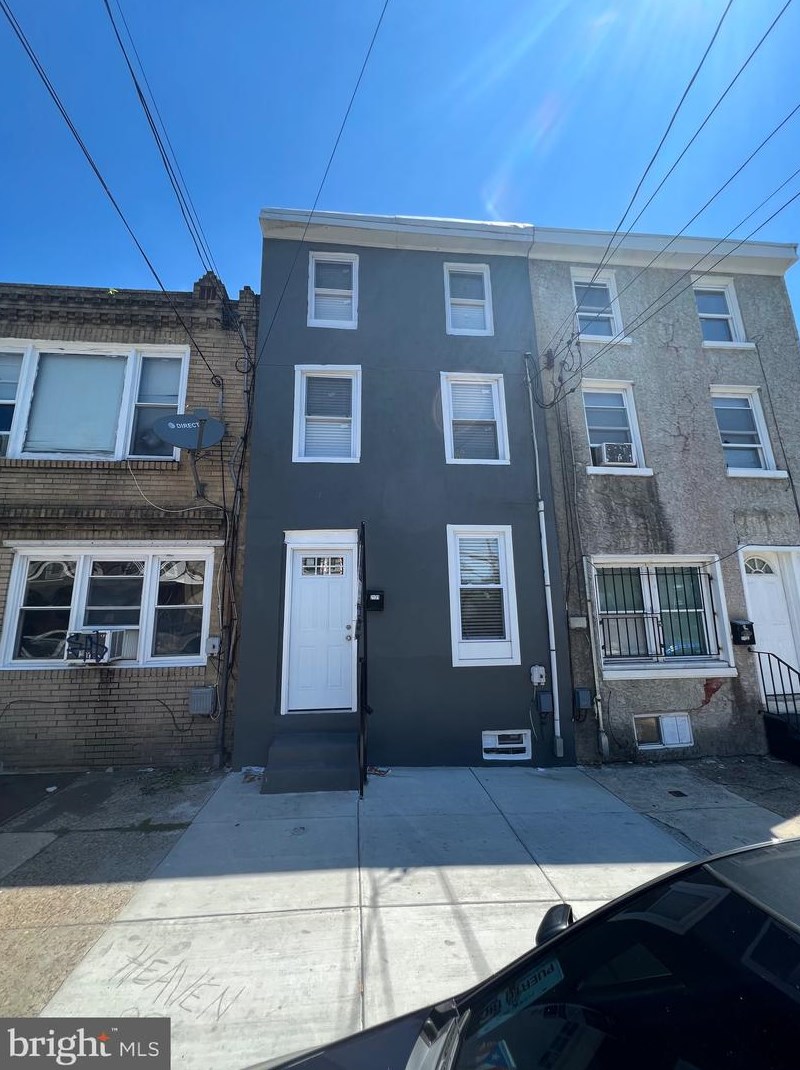 2131 E Clearfield St, Philadelphia, PA 19132
