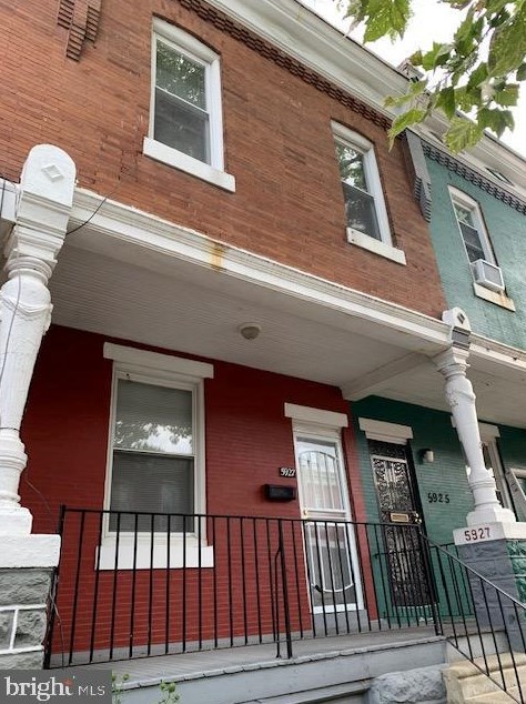 5927 Summer St, Philadelphia, PA 19139