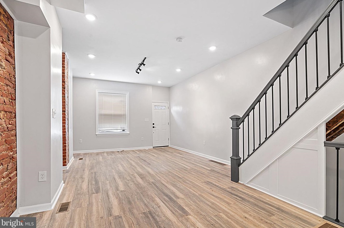 1705 Newkirk St, Philadelphia PA  19145-1626 exterior