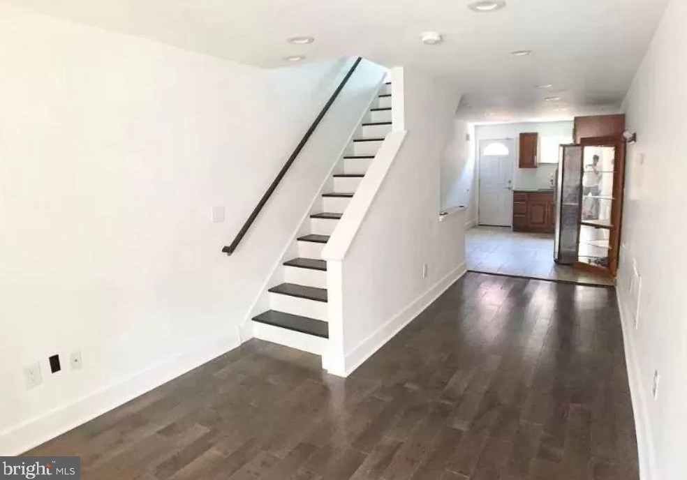 3058 Belgrade St, Philadelphia, PA 19134