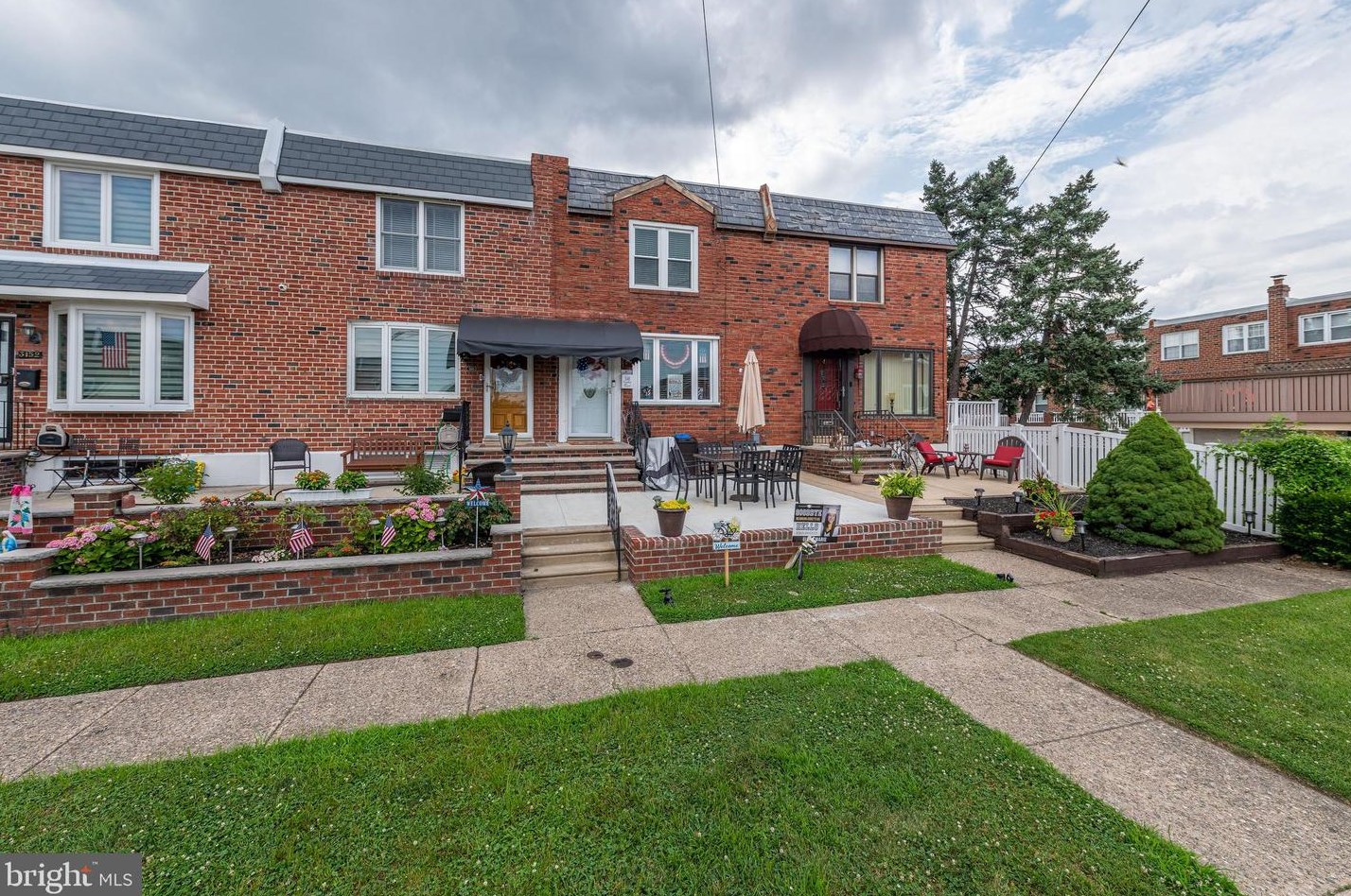 3148 Smedley St, Philadelphia, PA 19145-5844