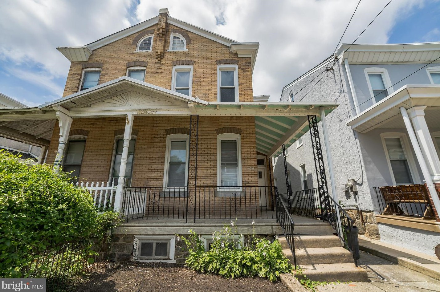 4332 Mitchell St #2, Philadelphia, PA 19128