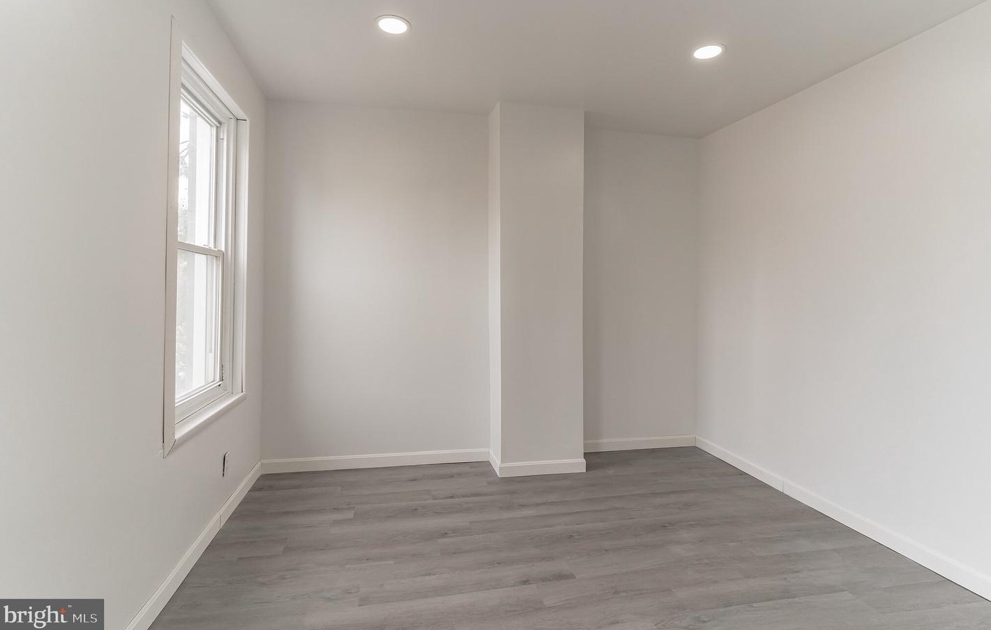 3055 Chatham St, Philadelphia PA  19134-4306 exterior