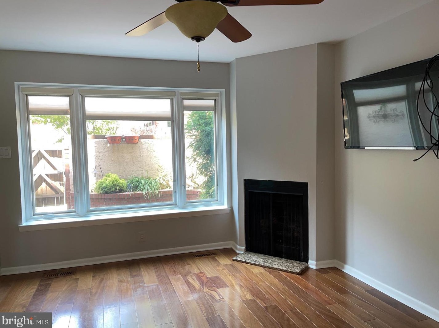 1 Christian St #30, Philadelphia, PA 19147