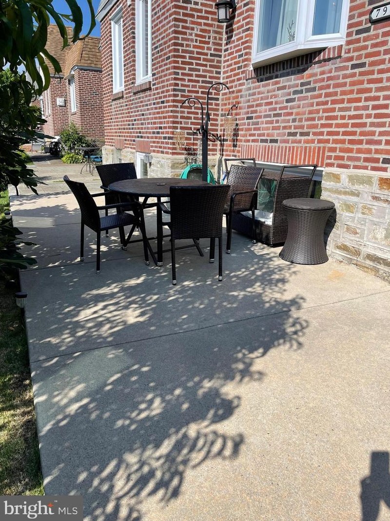7926 Lister St, Philadelphia, PA 19152-3506