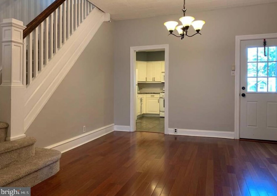 272 Kalos St, Philadelphia PA  19128-3832 exterior