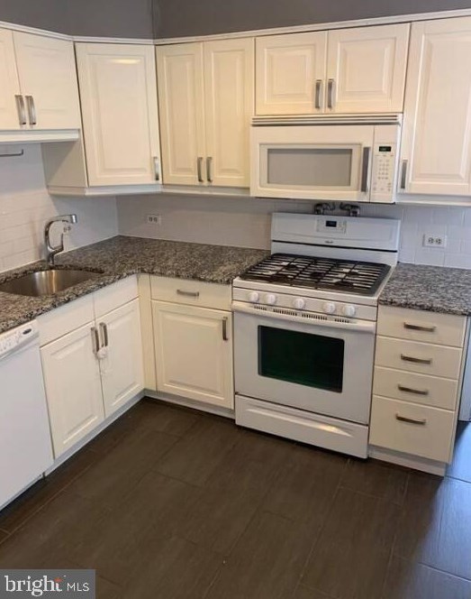272 Kalos St, Philadelphia, PA 19128