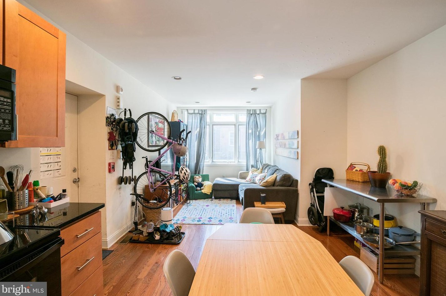 2534 Grays Ferry Ave #unit A, Philadelphia, PA 19146