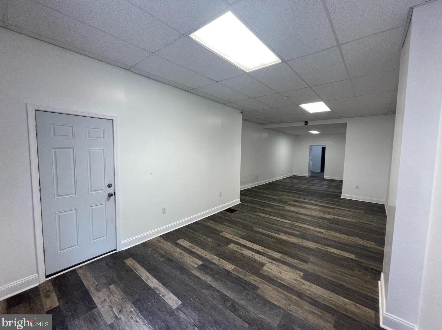 3345 Kensington Ave, Philadelphia, PA 19134-1439