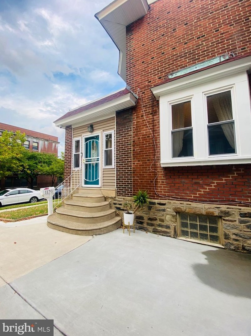 1120 Haworth St, Philadelphia, PA 19124-2506