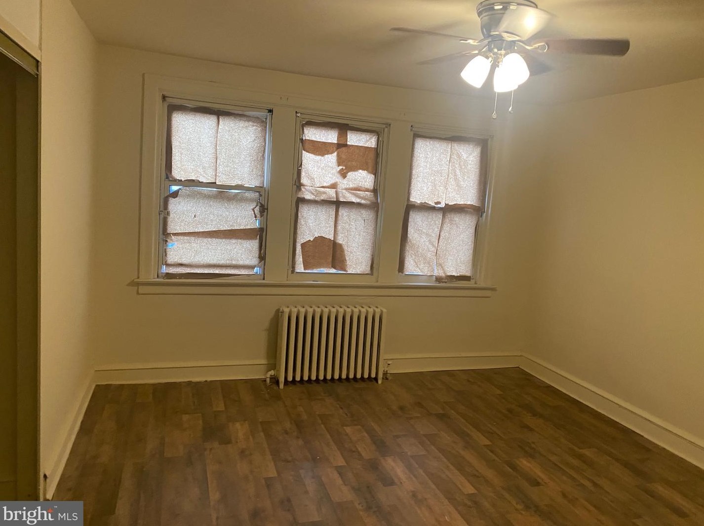 614 Lindley Ave, Philadelphia PA 19141-1015 exterior