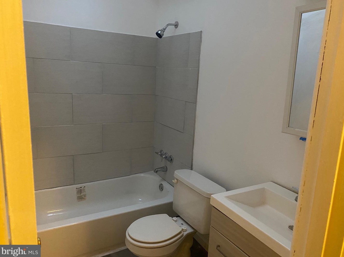 614 Lindley Ave, Philadelphia PA 19141-1015 exterior