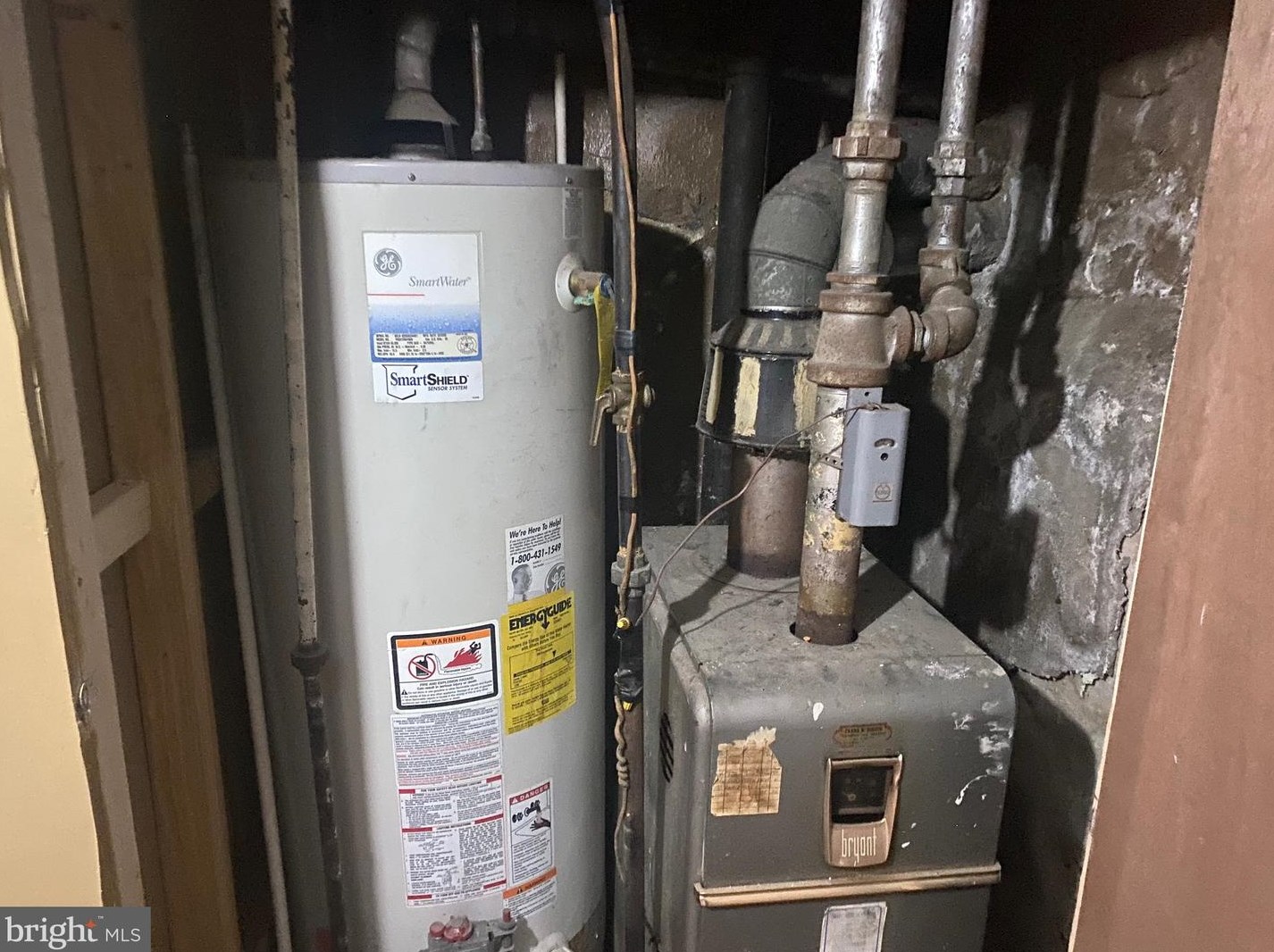 614 Lindley Ave, Philadelphia PA 19141-1015 exterior