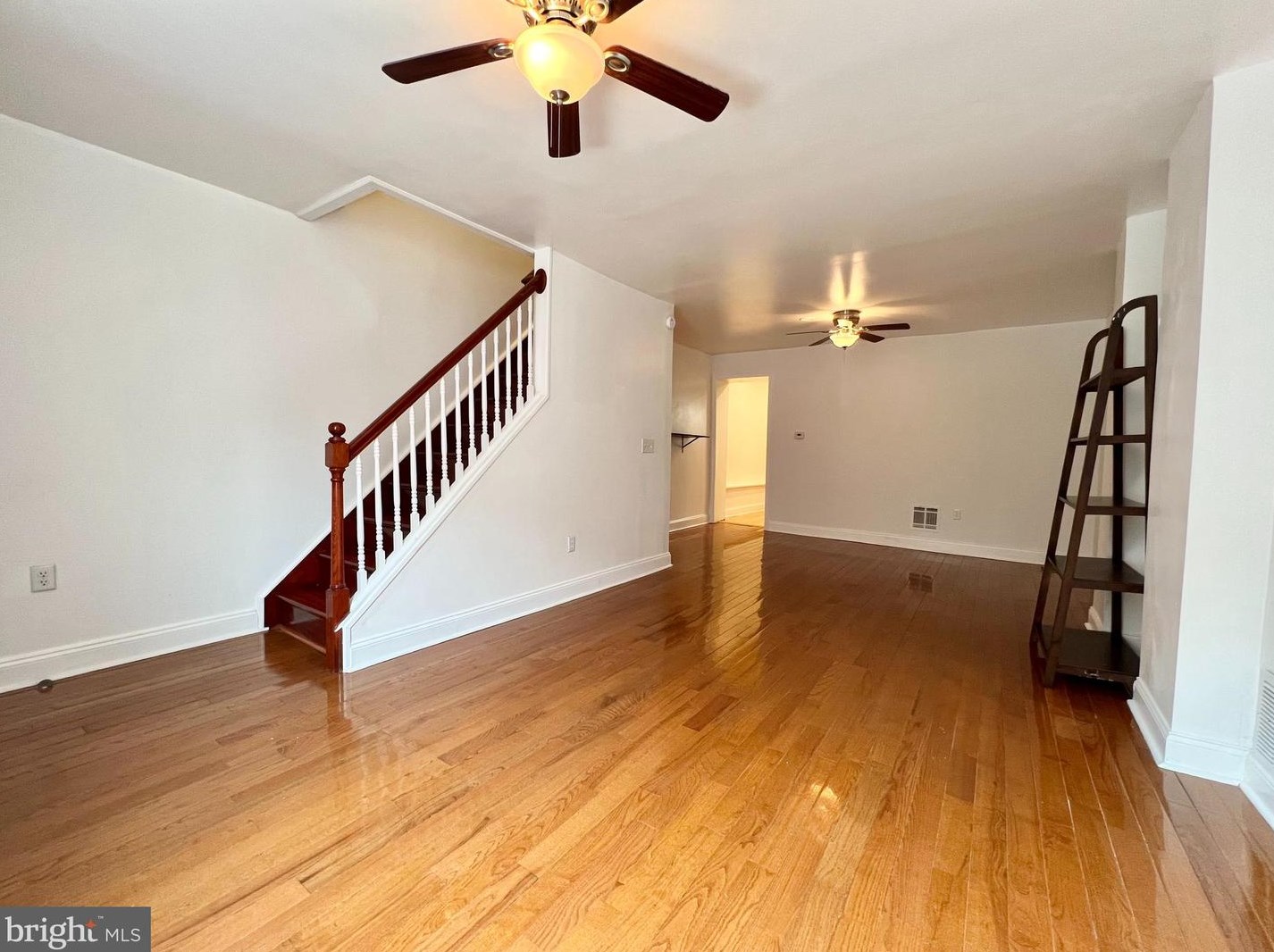 425 Sigel St, Philadelphia, PA 19148