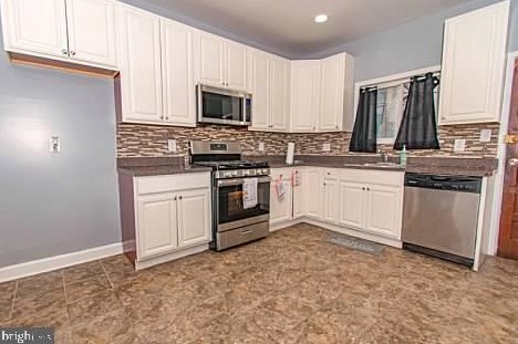 5717 Master St, Philadelphia, PA 19131-3820