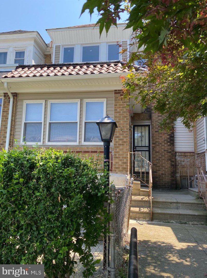 6627 Ogontz Ave, Philadelphia, PA 19126-2637