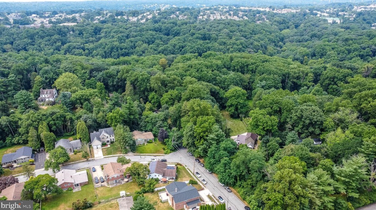 7163 Mount Airy Ter, Philadelphia, PA 19119-3336