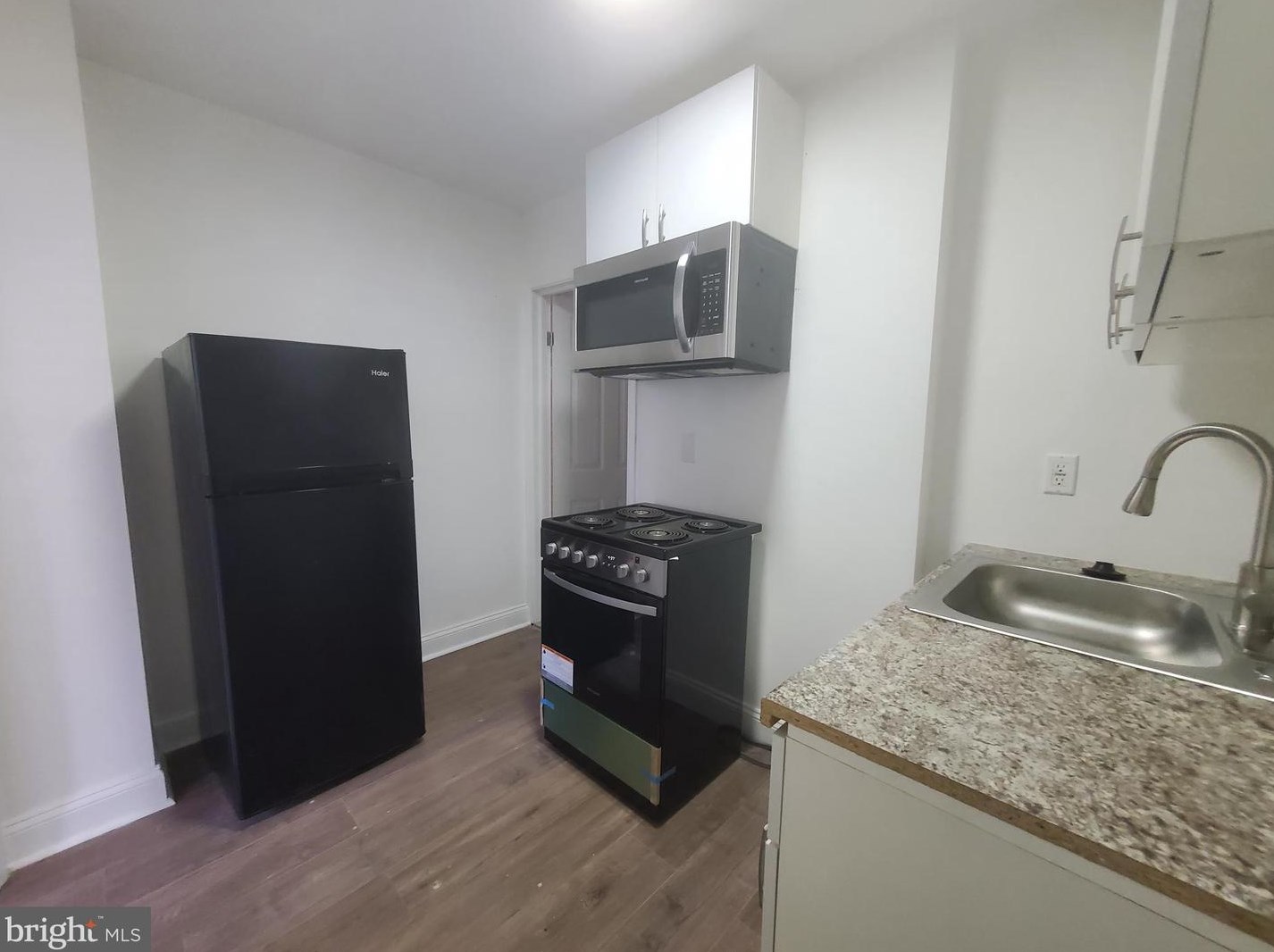 1706 N 25th St #4, Philadelphia, PA 19121